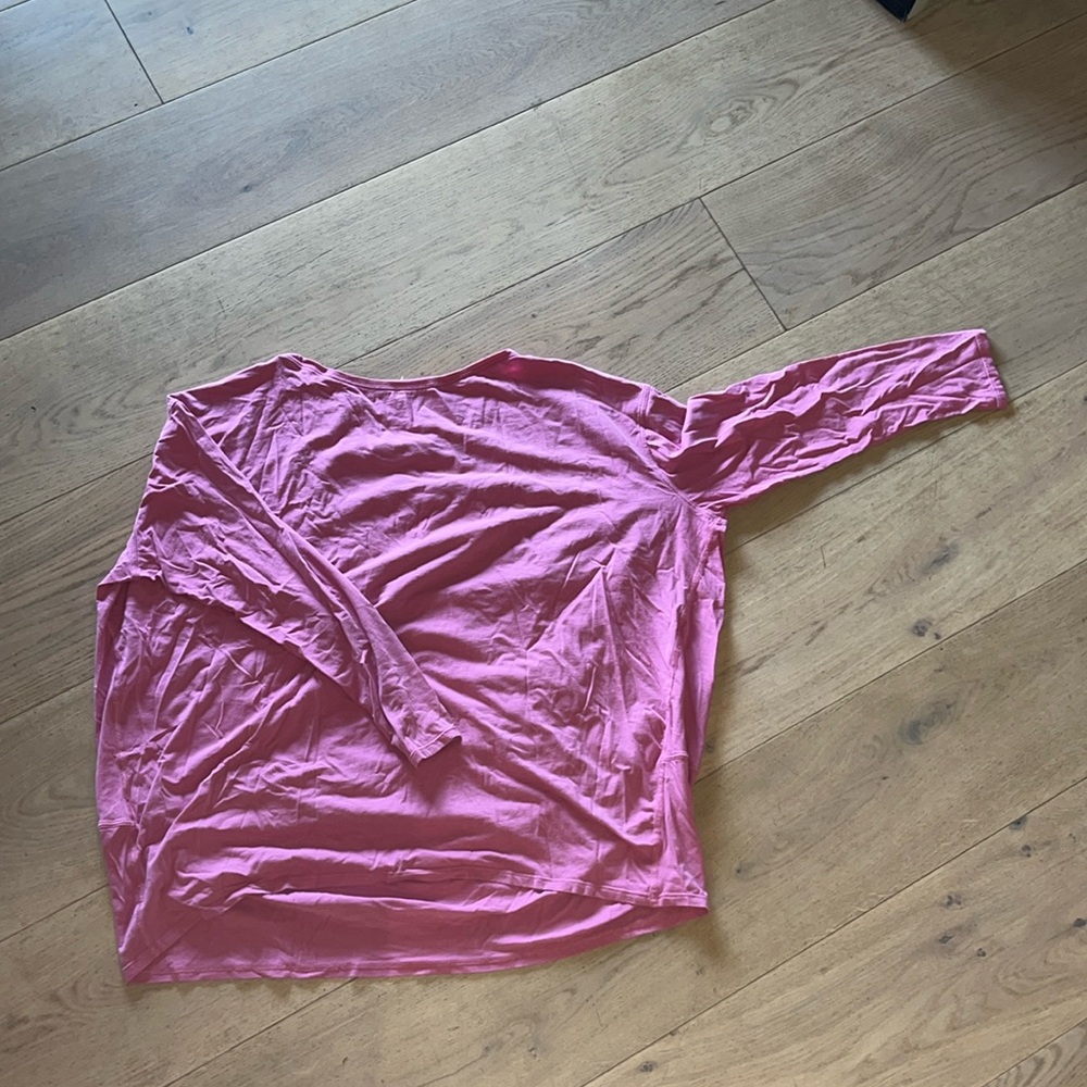 Extra large, Lululemon pink long sleeve workout top